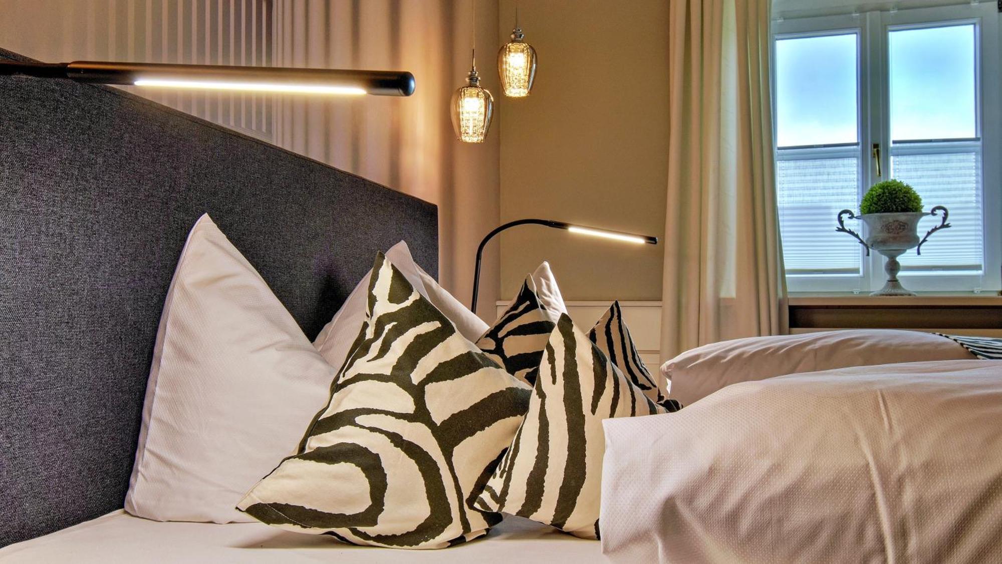 Boutique Hotel Post Andechs Bagian luar foto