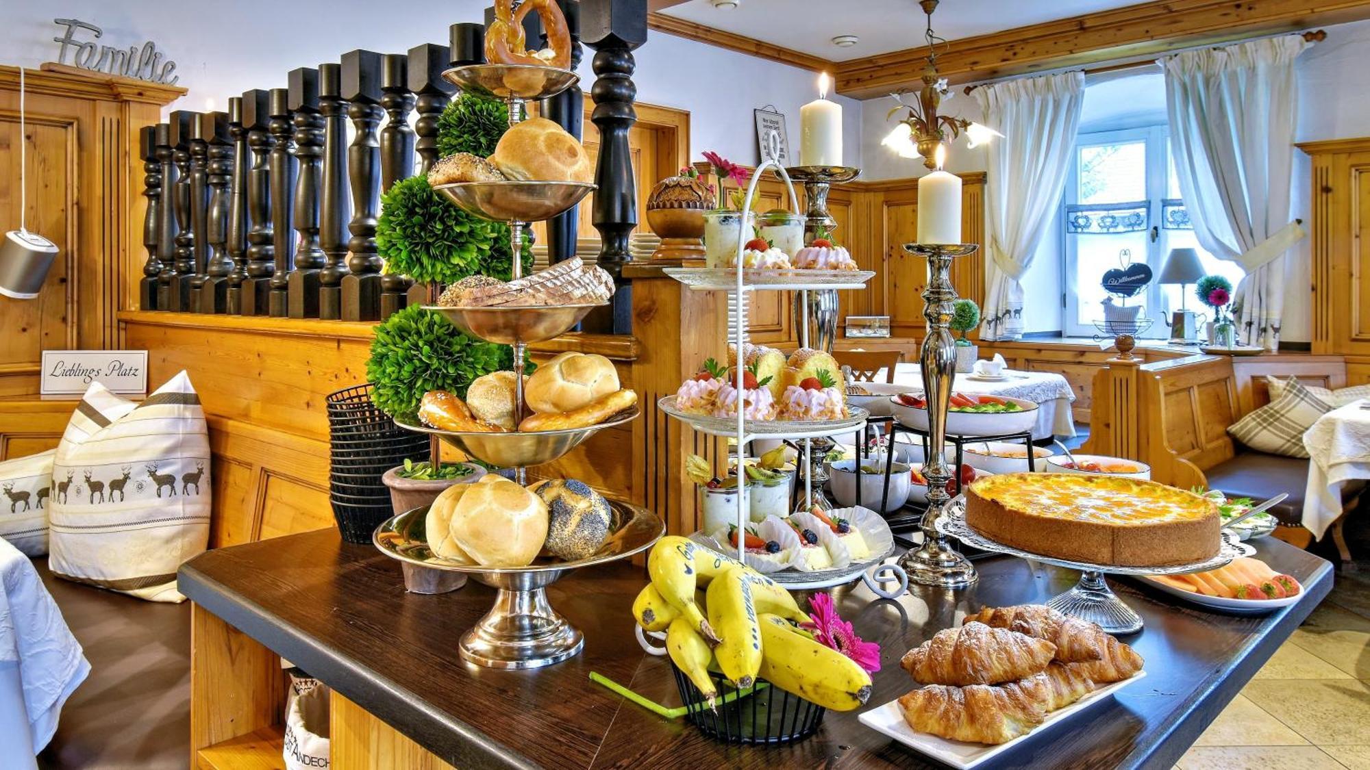 Boutique Hotel Post Andechs Bagian luar foto